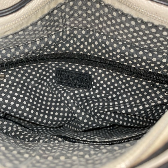 Call it spring bag! - Picture 2 of 2